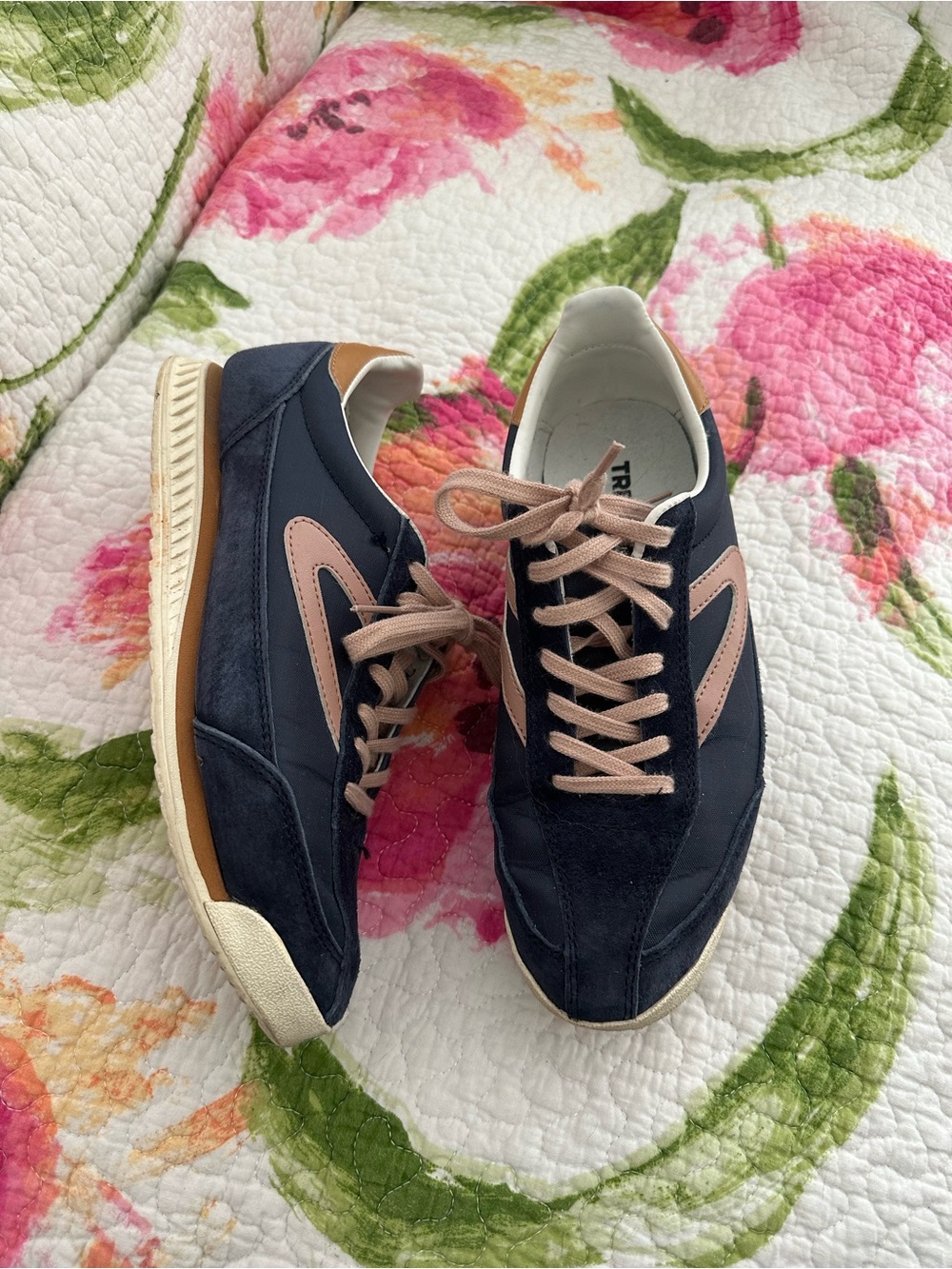 Tretorn Navy and Blush Classic Sneakers